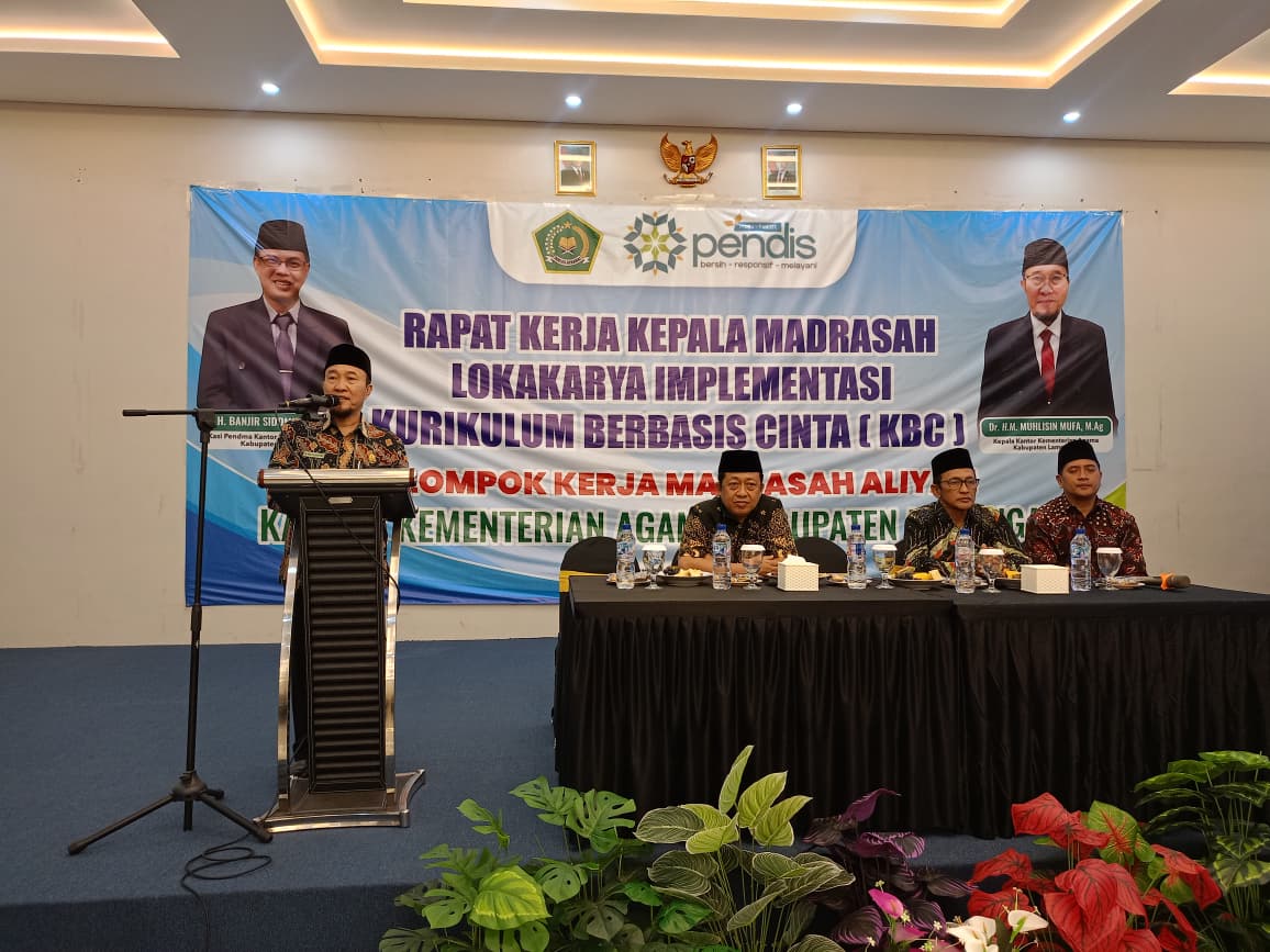 Berita MA MNU - Rapat Kerja Kepala Madrasah: Lokakarya Implementasi Kurikulum Berbasis Cinta (KBC) Digelar KKM MA Kemenag Lamongan