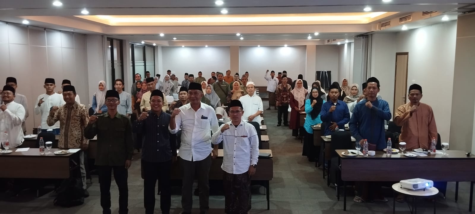 Berita MA MNU - Kepala Madrasah Hadiri Sosialisasi Beasiswa Santri Berprestasi Keagamaan Bersama Perguruan Tinggi Negeri: UNESA, UB dan UPN VETERAN JATIM